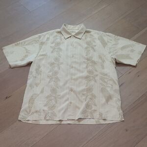 EUC Tommy Bahama Hawaiian Shirt Men's sz XL Silk Cream/Green Floral Button Up